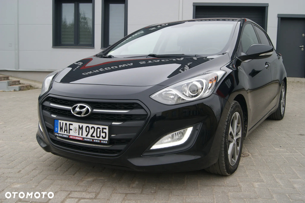 Hyundai i30 1.6 CRDI Intro Edition