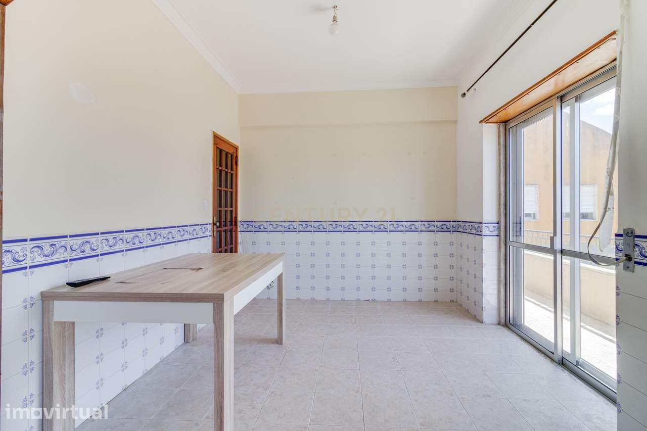 Apartamento T3 em Corroios com Varanda - Grande imagem: 5/30