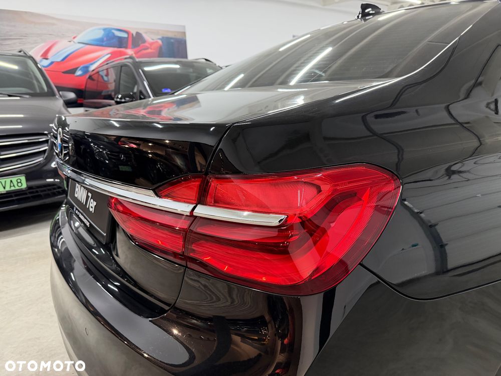 BMW Seria 7 740Li - 14