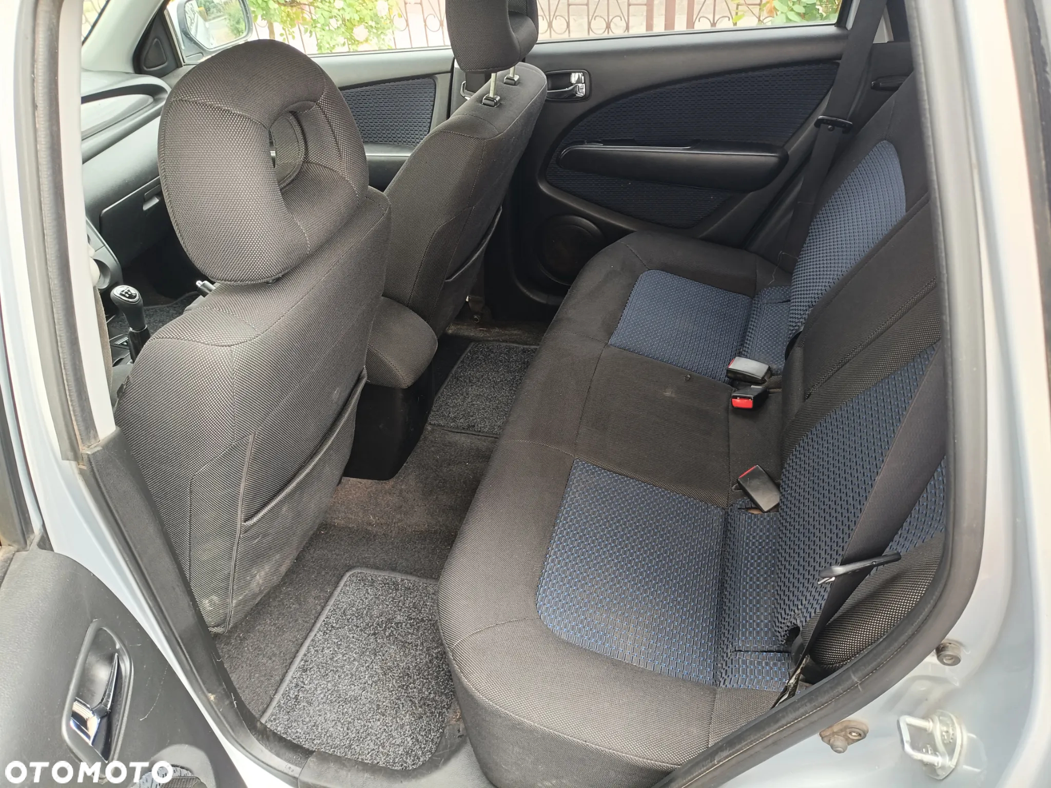 Mitsubishi Outlander 2.4 Dakar - 12