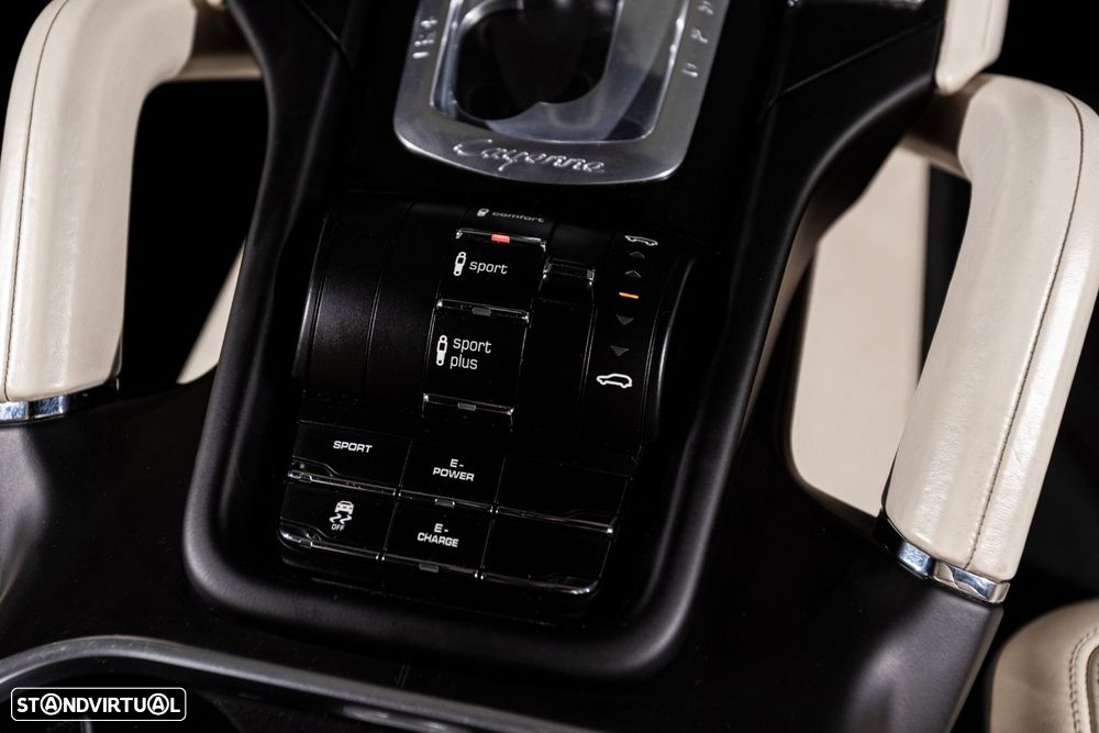 Porsche Cayenne S E-Hybrid - 26