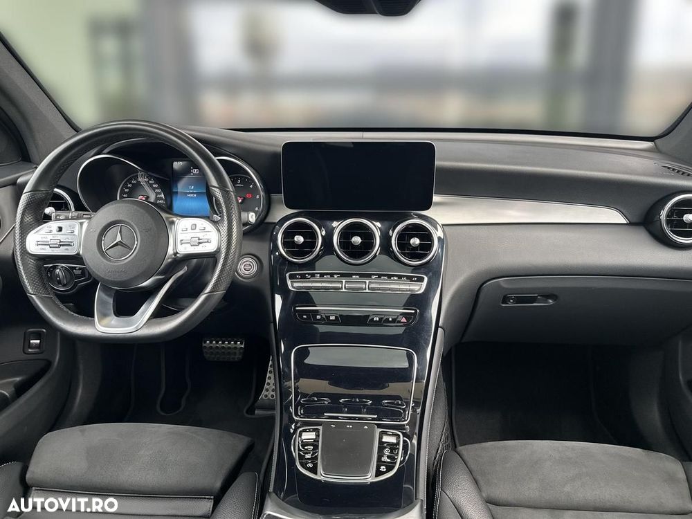 Mercedes-Benz GLC 220 d 4MATIC 9G-TRONIC AMG Line - 12