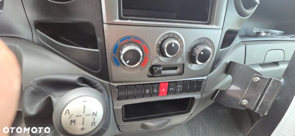 Iveco DAILY V FURGON 29L 11 - 22