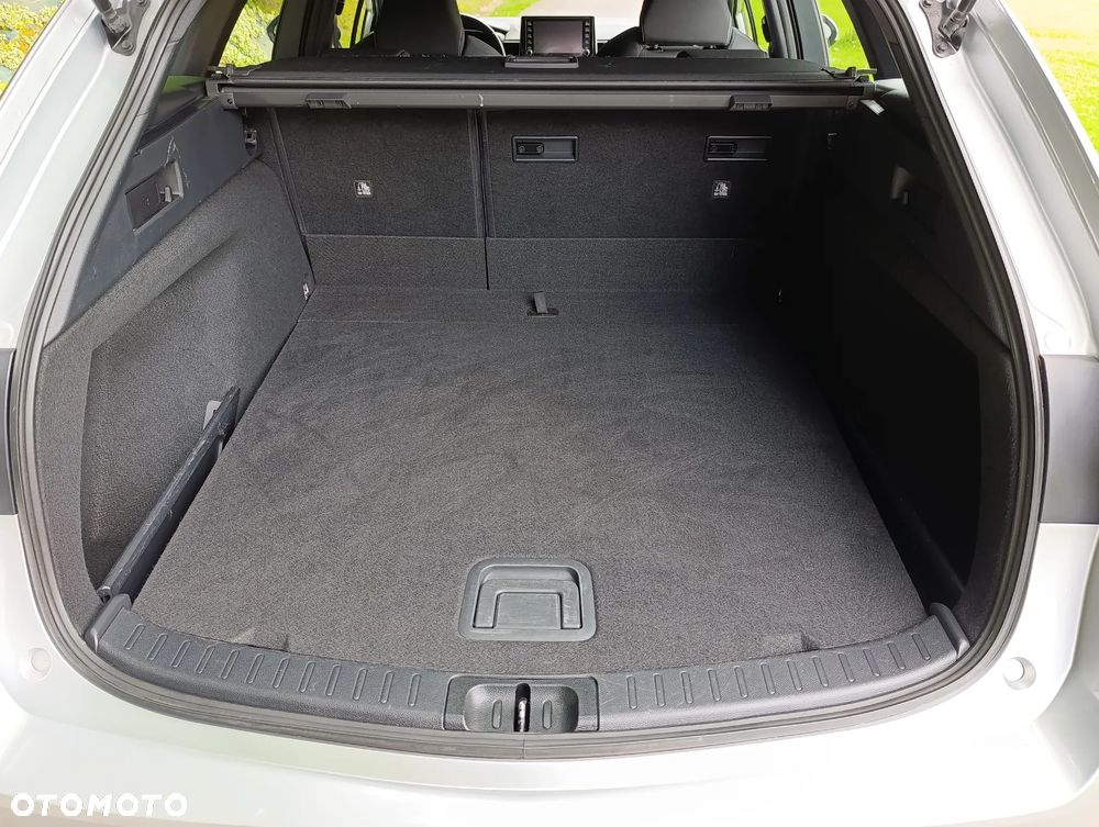 Toyota Corolla 1.2 T Comfort - 23