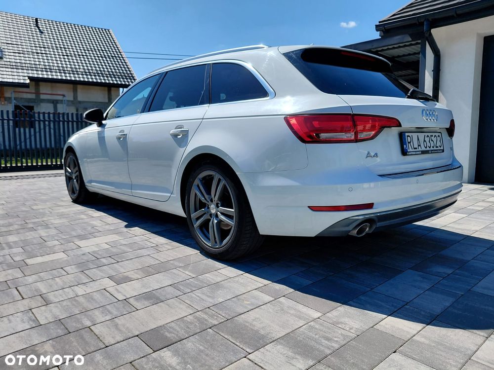 Audi A4 Avant 2.0 TDI - 9
