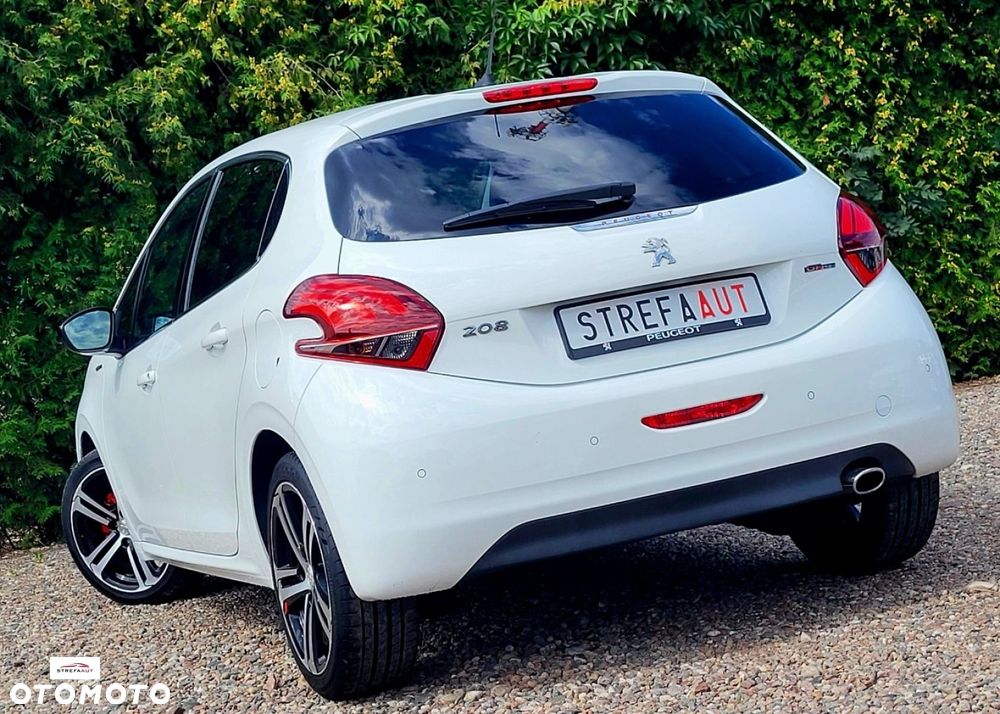 Peugeot 208 - 20