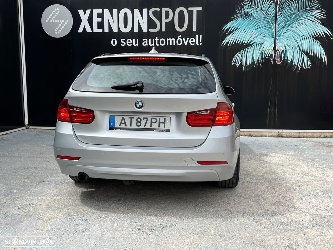 BMW 316 i Touring Line Sport - 8
