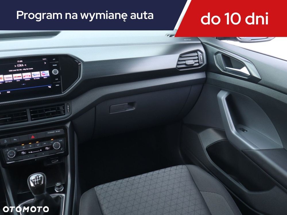 Volkswagen T-Cross - 10