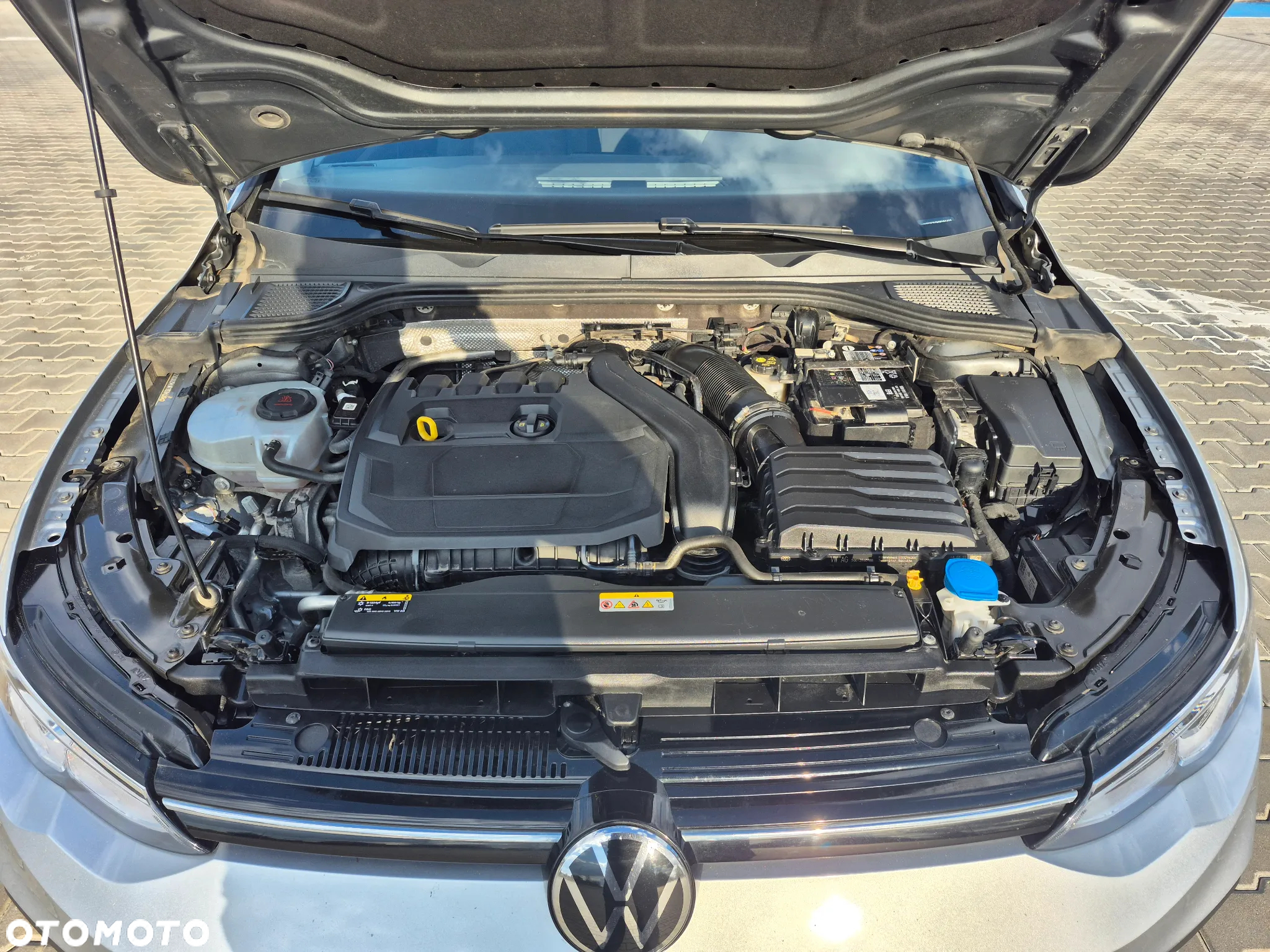 Volkswagen Golf - 9