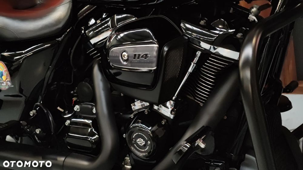 Harley-Davidson Touring Road King - 13