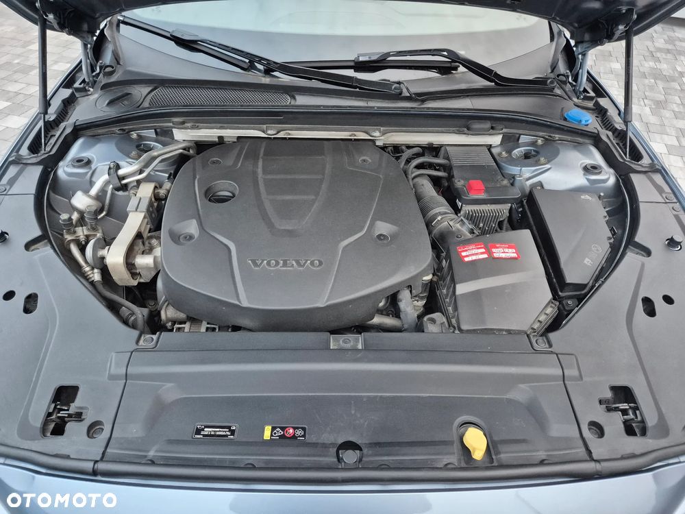 Volvo V90 D4 Geartronic Momentum - 18