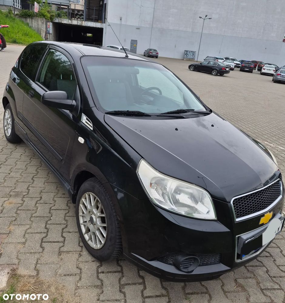 Chevrolet Aveo 1.2 16V LS - 2