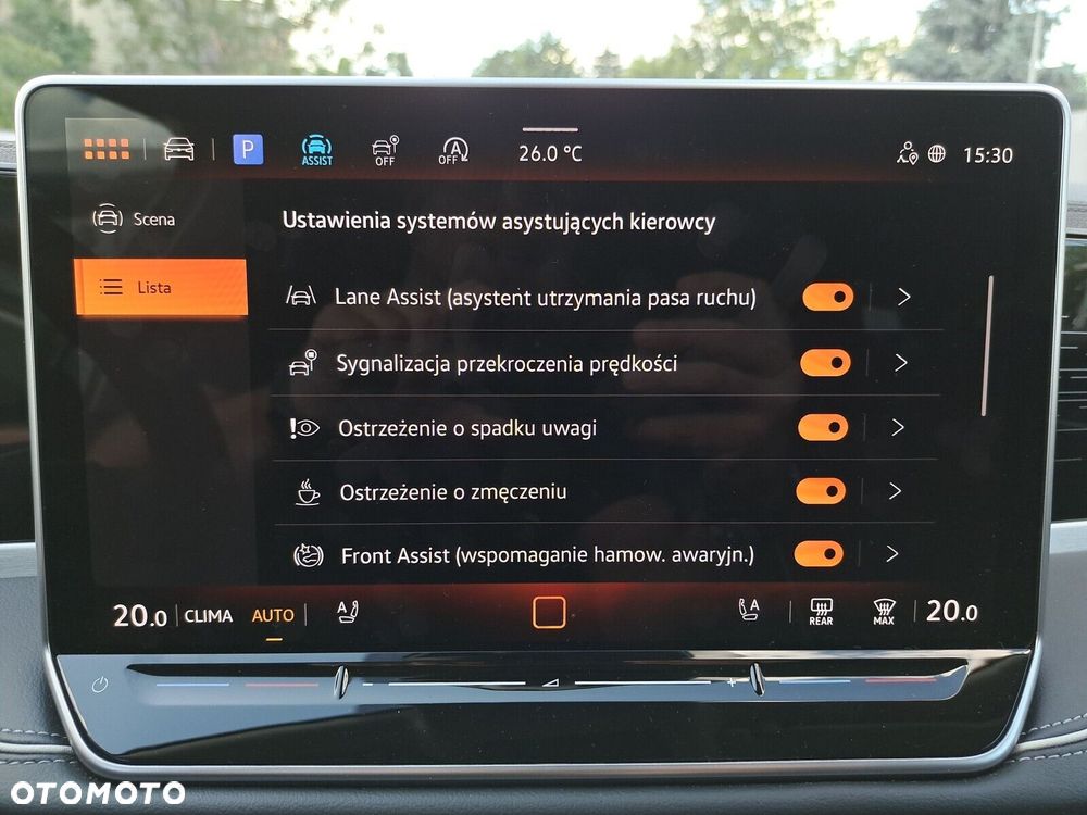 Volkswagen Passat - 38