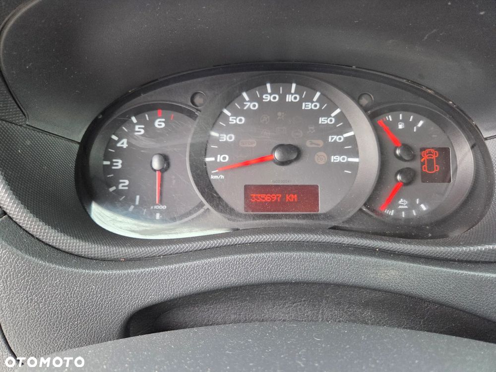 Renault Master - 10
