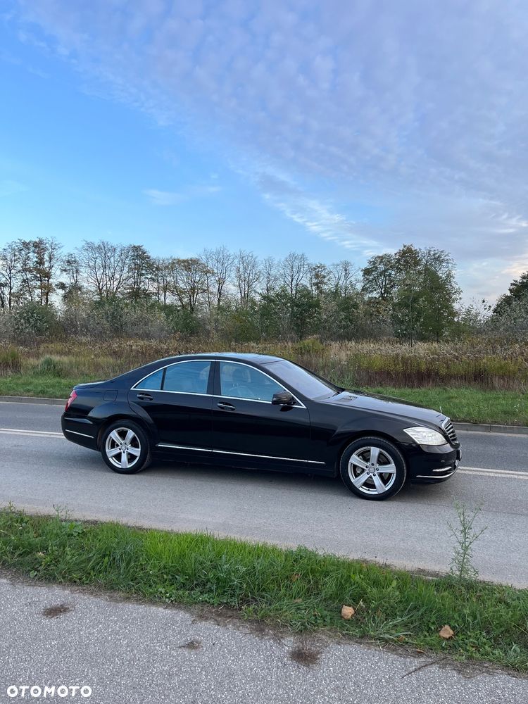 Mercedes-Benz Klasa S 350 (BlueTEC) d 4-Matic 7G-TRONIC - 31