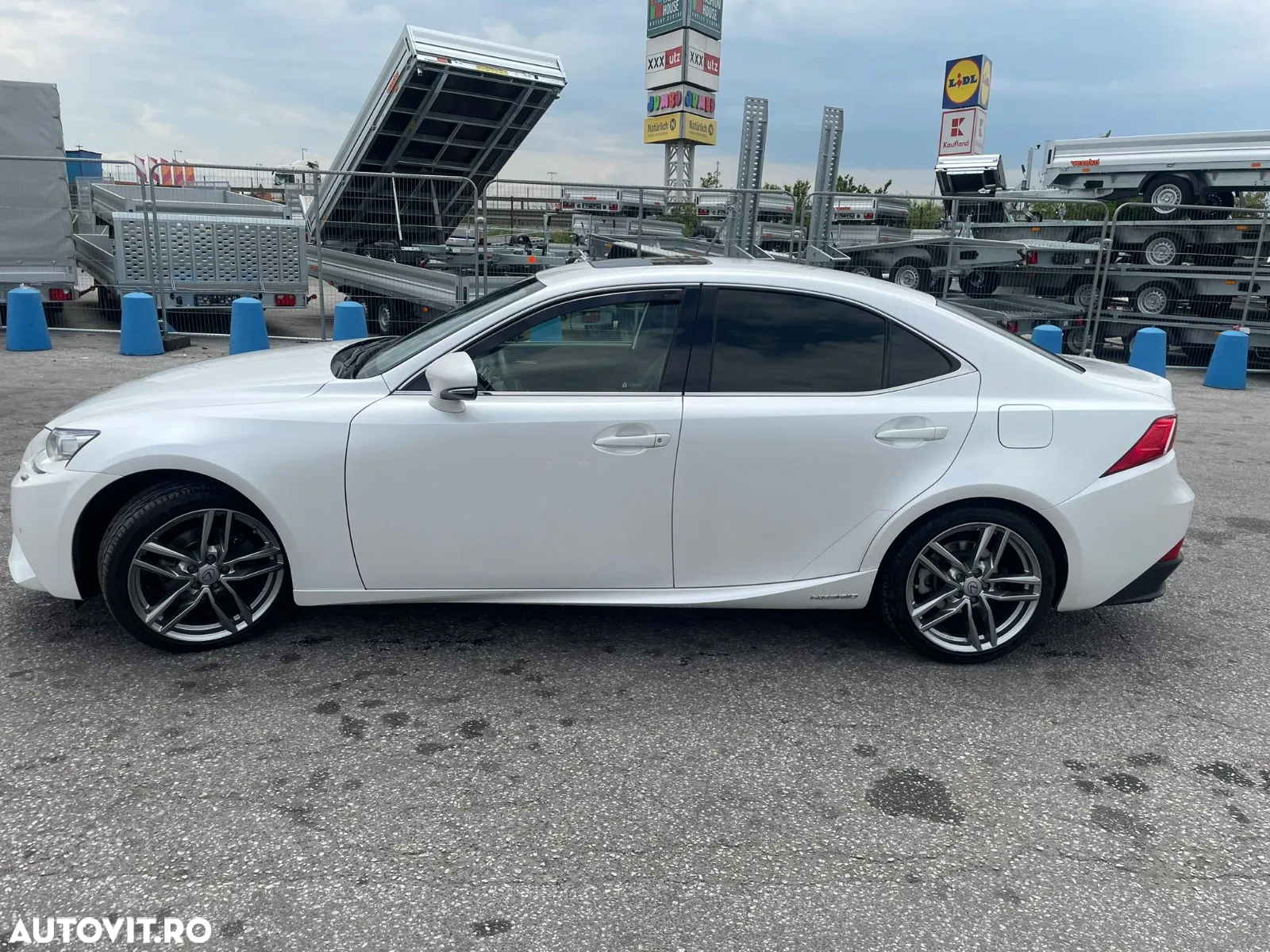 Lexus Seria IS 300h Executive - 2