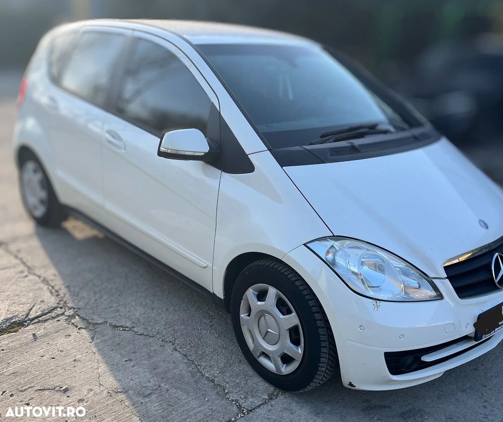Mercedes-Benz A - 3