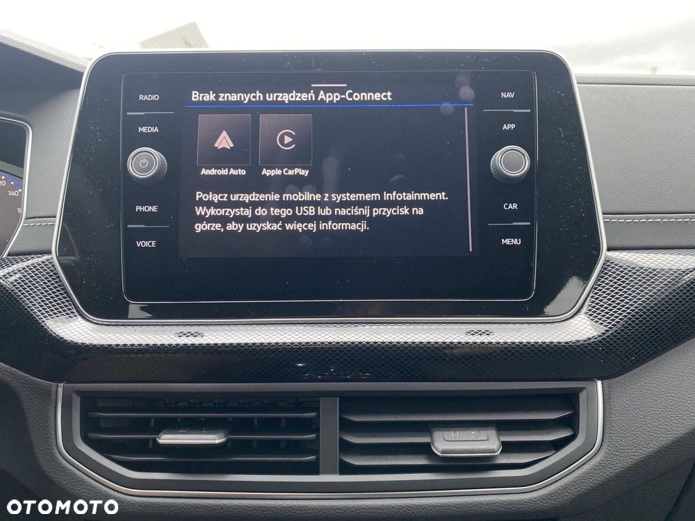 Volkswagen T-Cross - 39