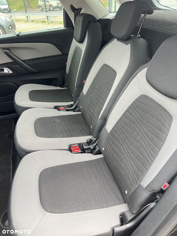 Citroën C4 Picasso - 12