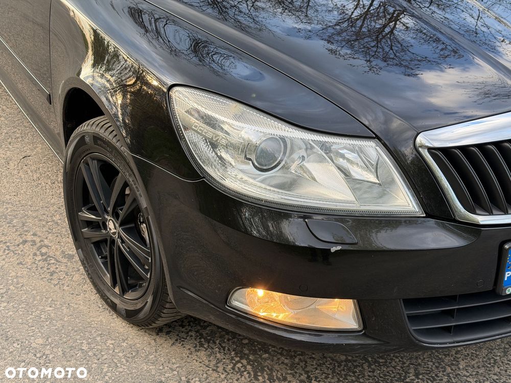 Skoda Octavia 2.0 TDI DPF 4x4 Elegance - 11