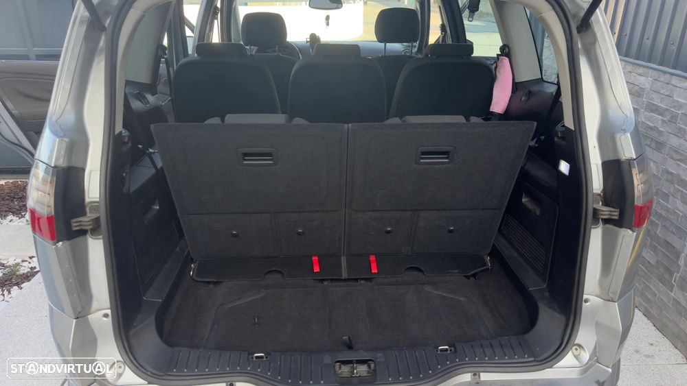 Ford S-Max 1.8 TDCi Trend 7L - 6