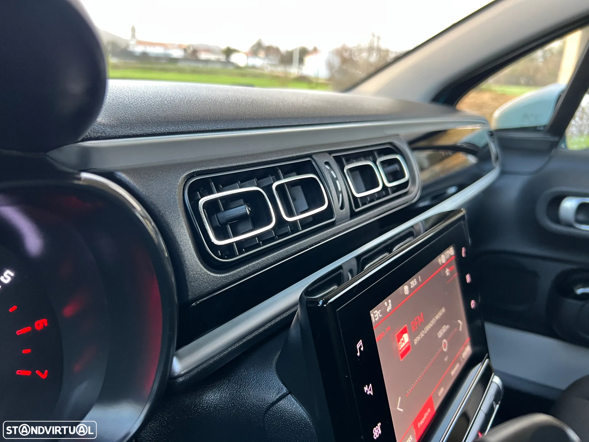 Citroën C3 1.2 PureTech Shine - 15