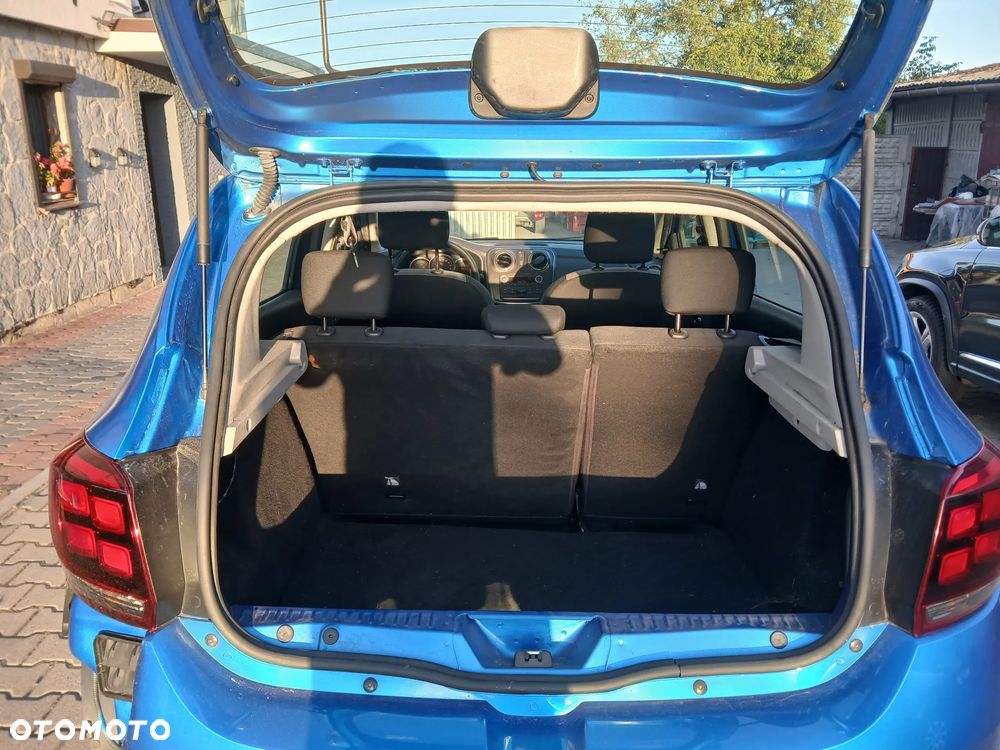Dacia Sandero - 10