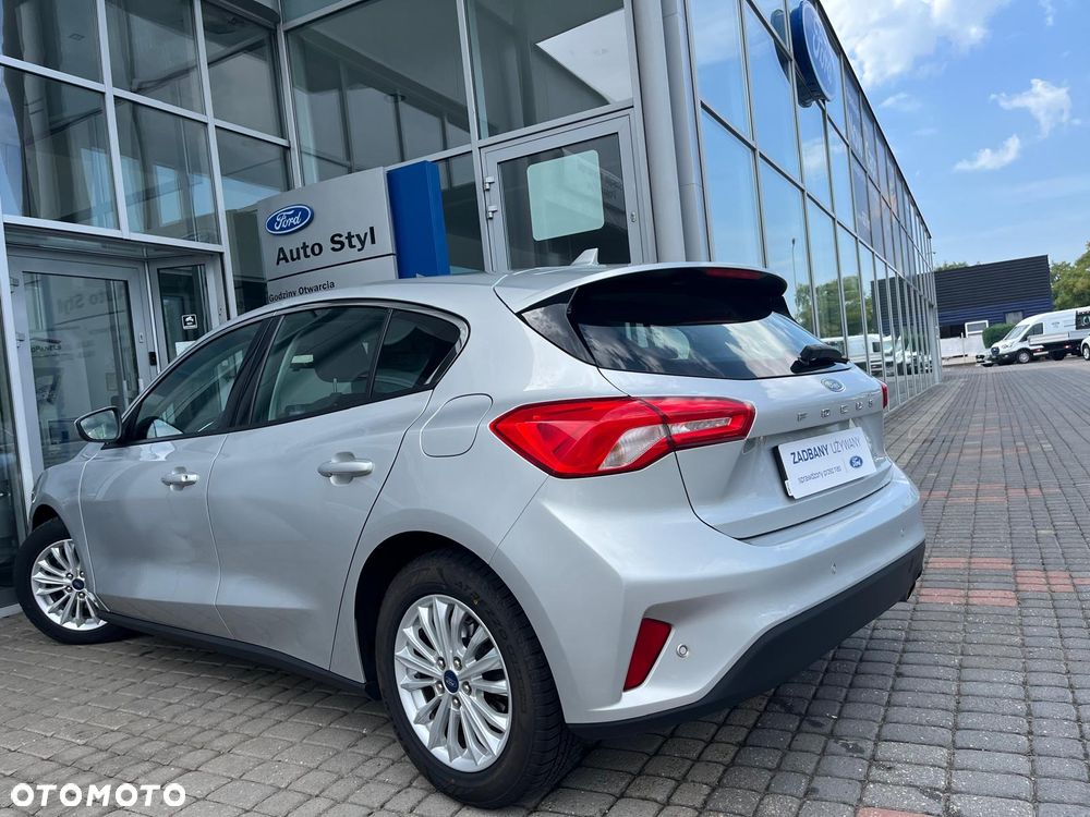 Ford Focus 1.0 EcoBoost Titanium - 4