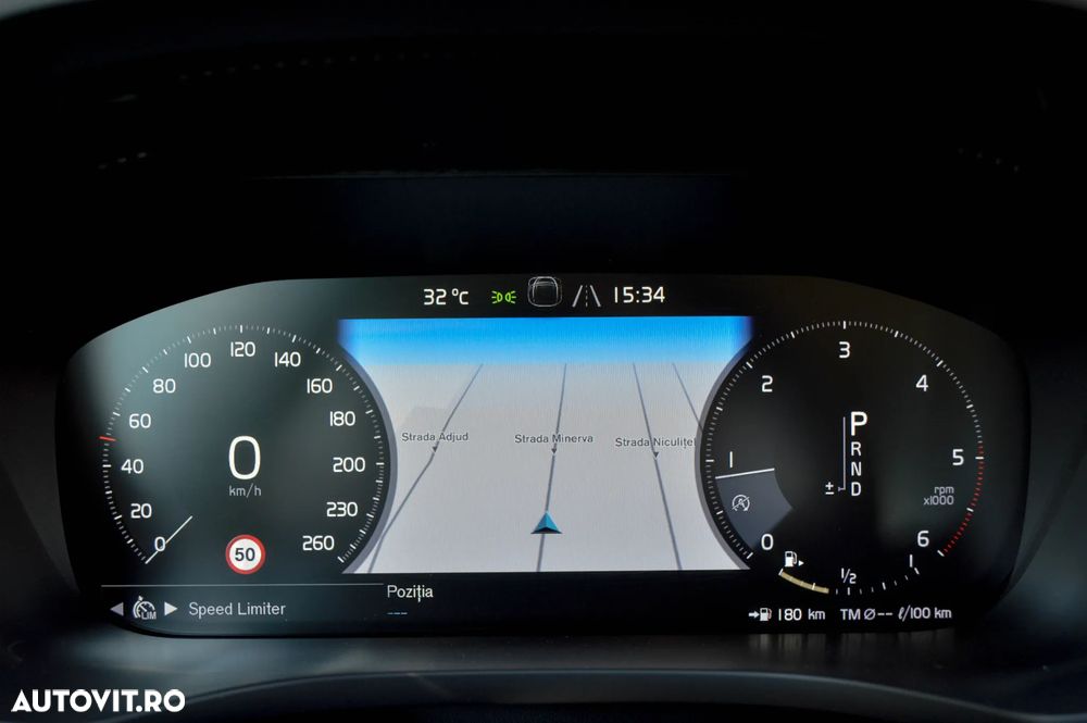 Volvo XC 60 D4 AWD Geartronic Momentum - 19