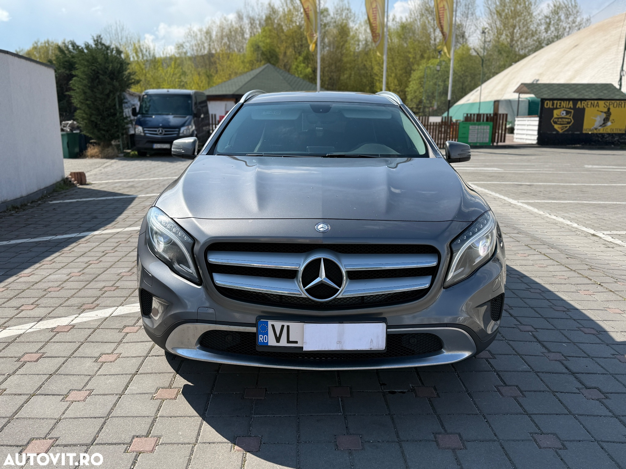 Mercedes-Benz GLA 180 (CDI) d 7G-DCT - 2