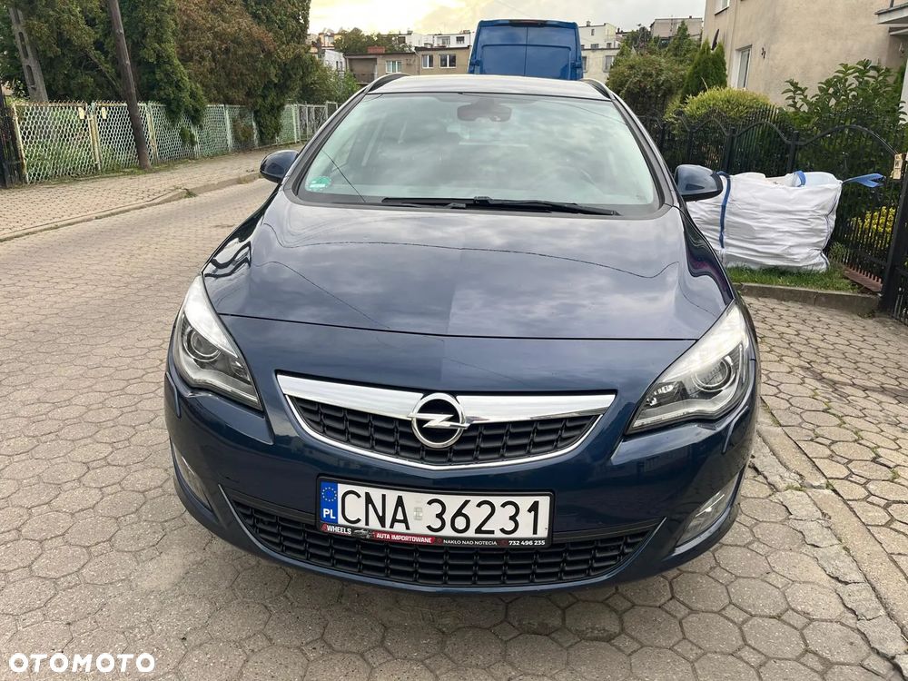 Opel Astra 2.0 CDTI DPF Sports Tourer Innovation - 1