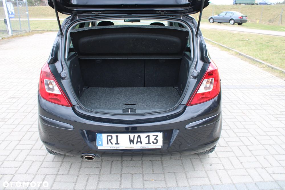 Opel Corsa - 27