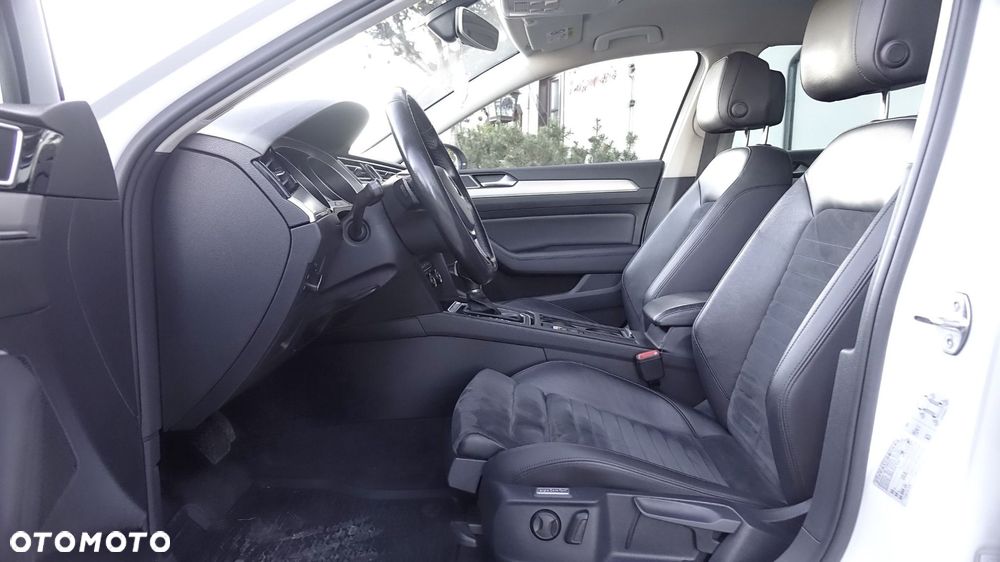 Volkswagen Passat - 23