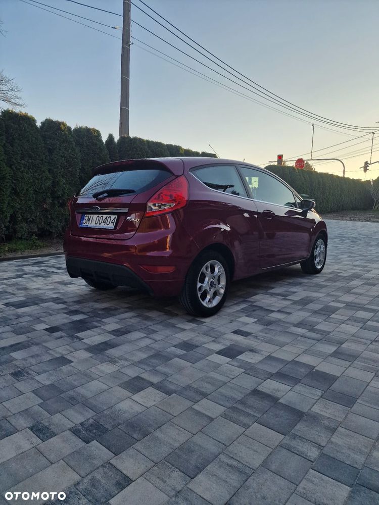 Ford Fiesta 1.25 Titanium - 10