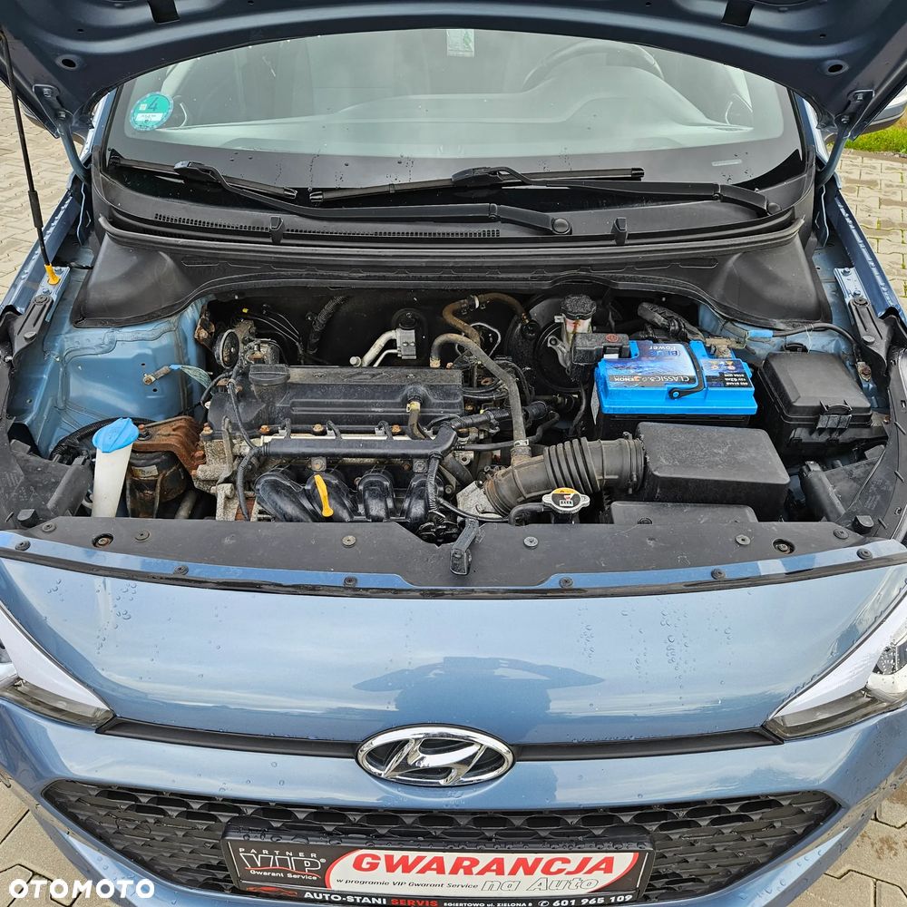 Hyundai i20 - 17