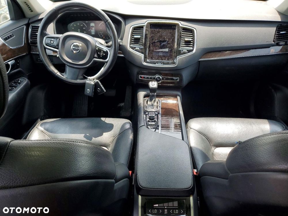 Volvo XC 90 T6 AWD Geartronic Momentum - 10