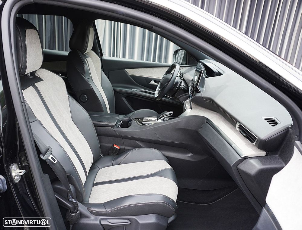 Peugeot 3008 1.6 Hybrid4 GT Line e-EAT8 - 18