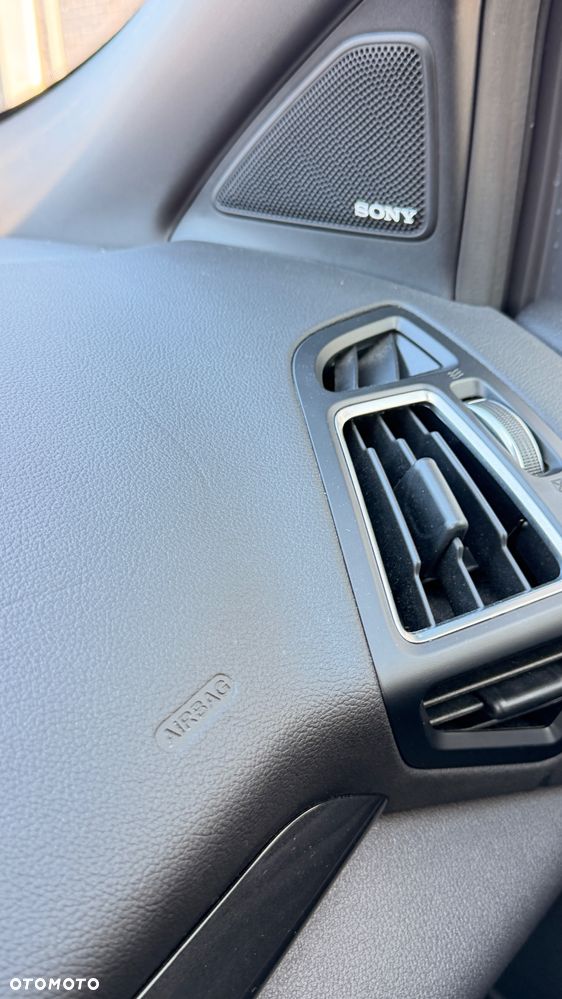 Ford Kuga 2.0 EcoBoost 4x4 ST-Line - 36