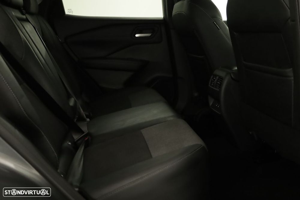Nissan Qashqai - 22