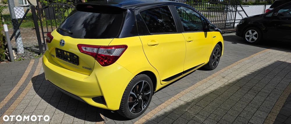 Toyota Yaris - 5