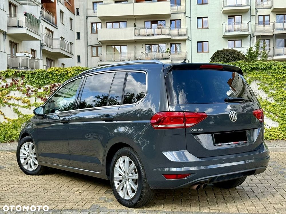 Volkswagen Touran 1.8 TSI BMT Highline DSG - 3