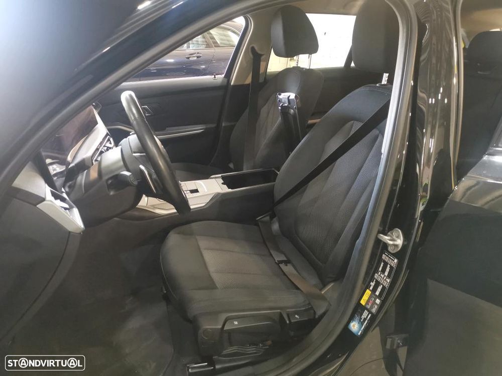 BMW 320 e Auto - 5