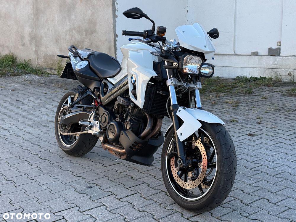 BMW F