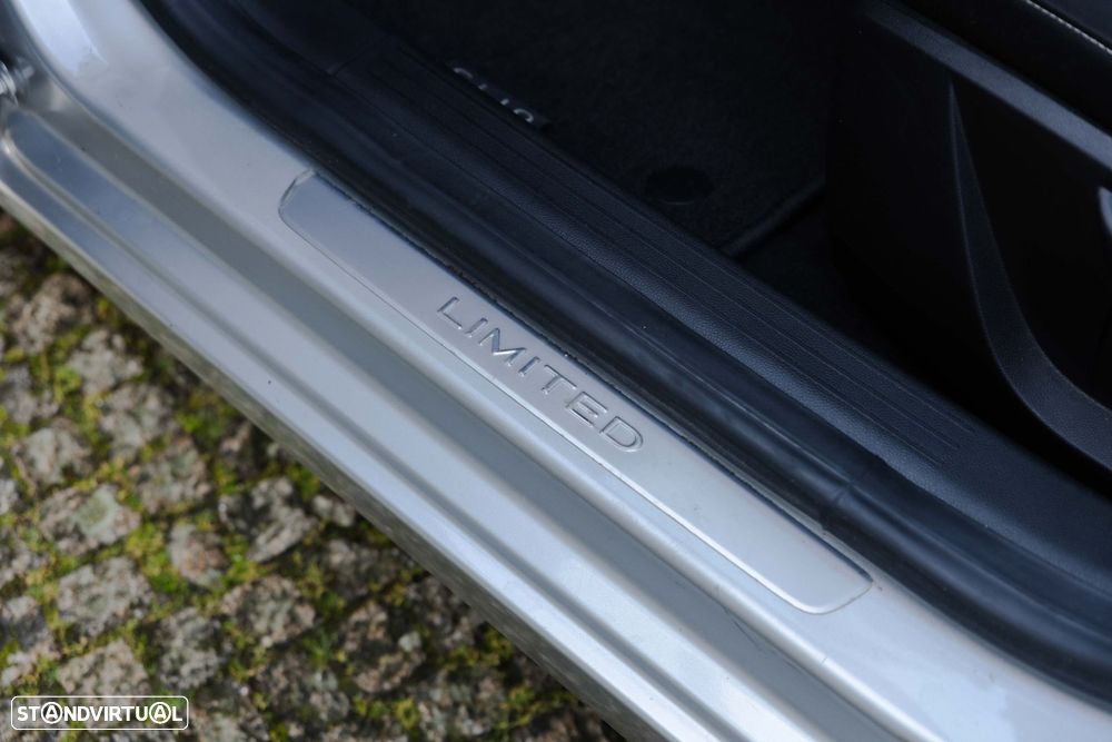 Renault Clio 1.0 TCe Limited Bi-Fuel - 10