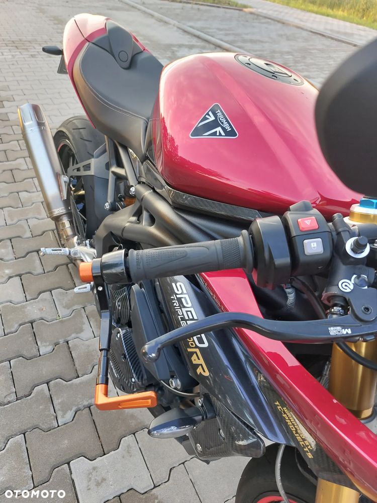 Triumph Speed Triple - 38