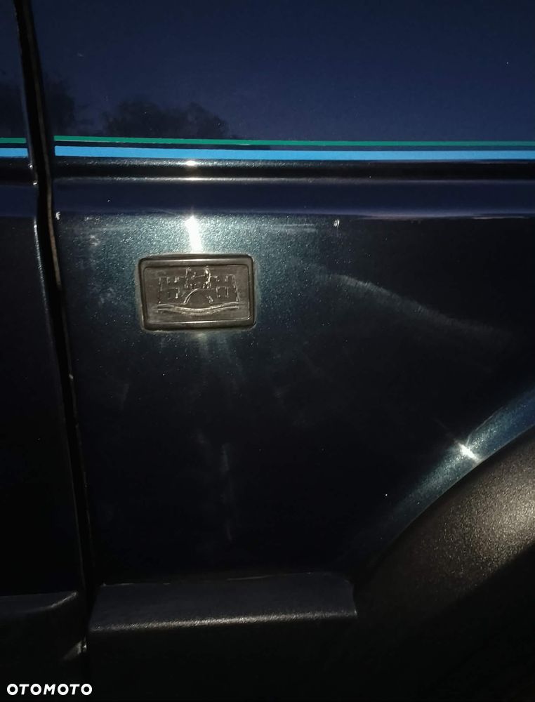 Volkswagen Golf 1.6 CL - 17