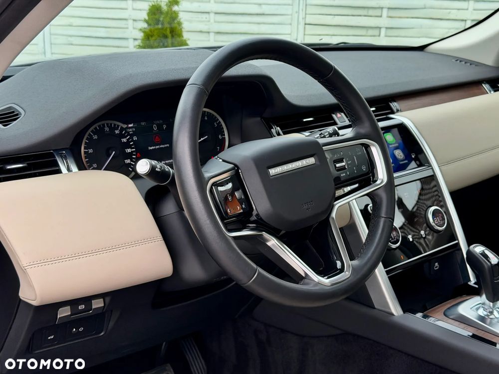 Land Rover Discovery Sport - 10