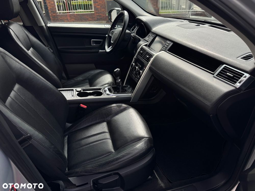 Land Rover Discovery Sport TD4 HSE Luxury - 18