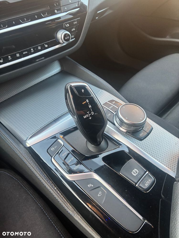 BMW Seria 5 - 18
