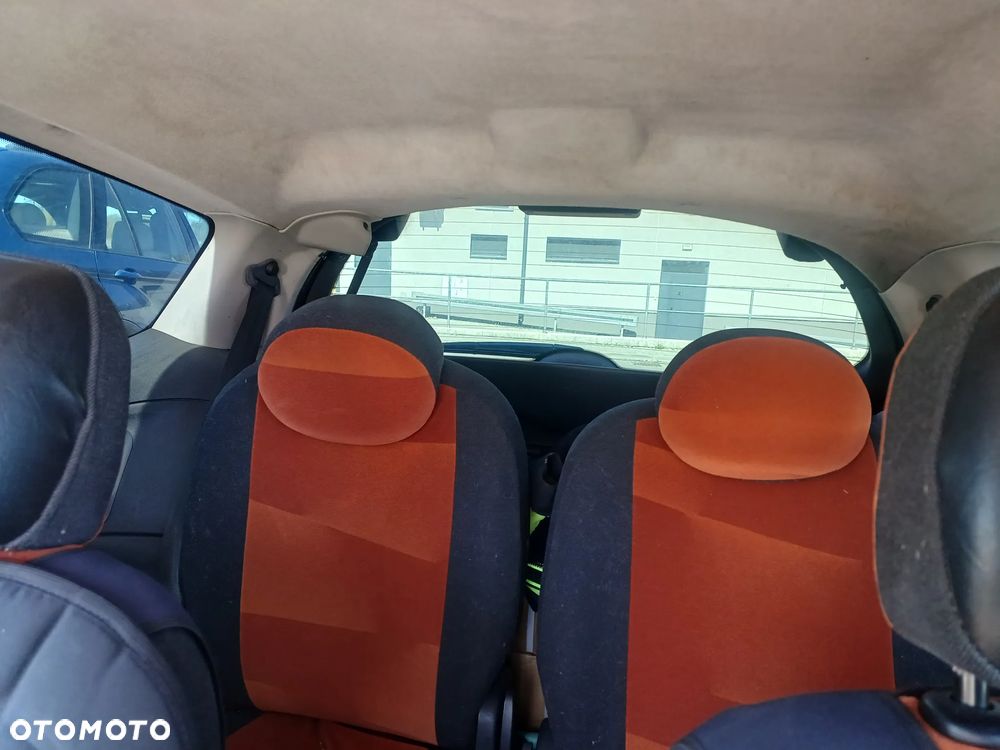 Citroën C2 1.1 X - 7
